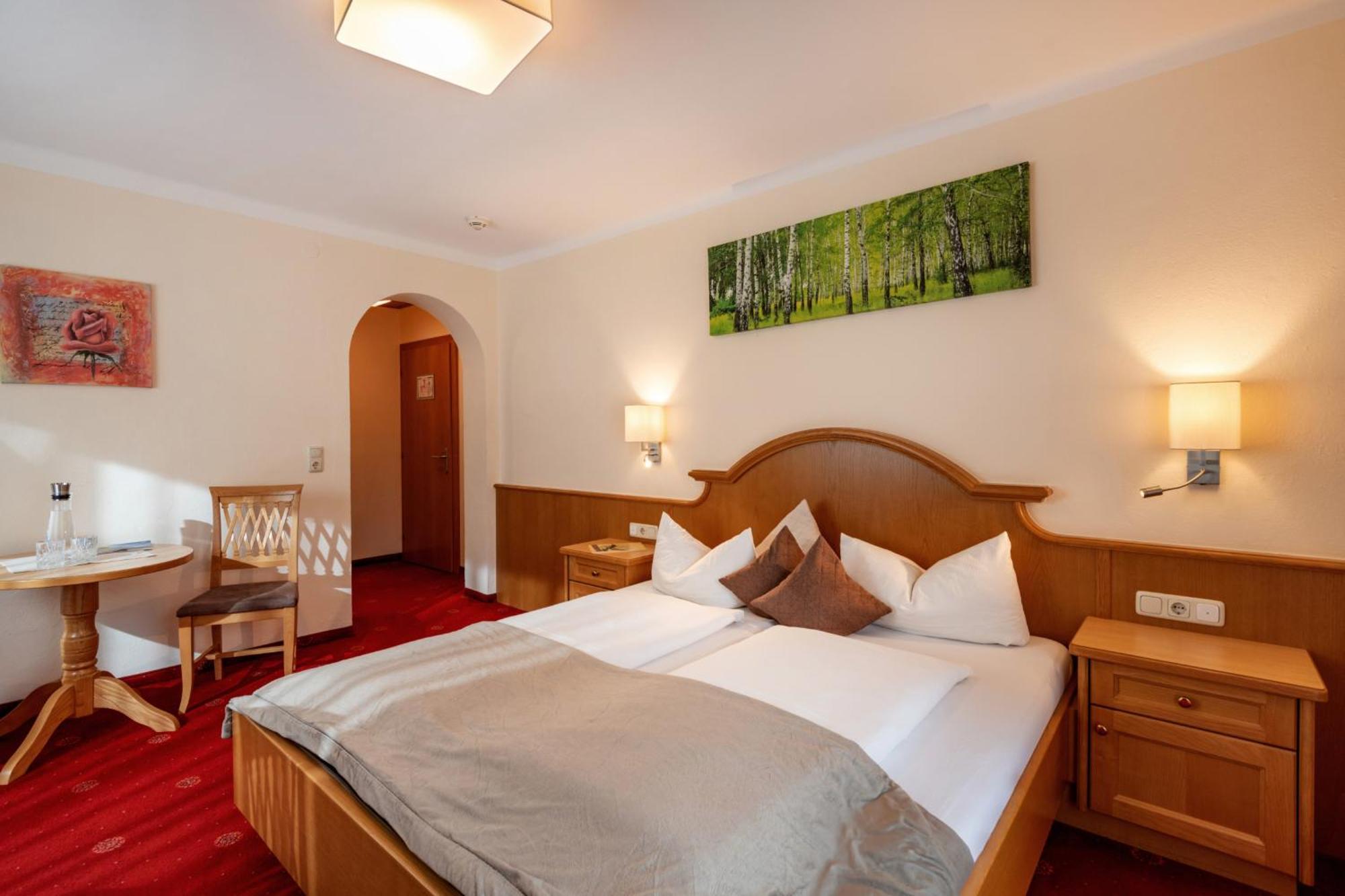Hotel Garni Birkenhof Mayrhofen Exterior photo